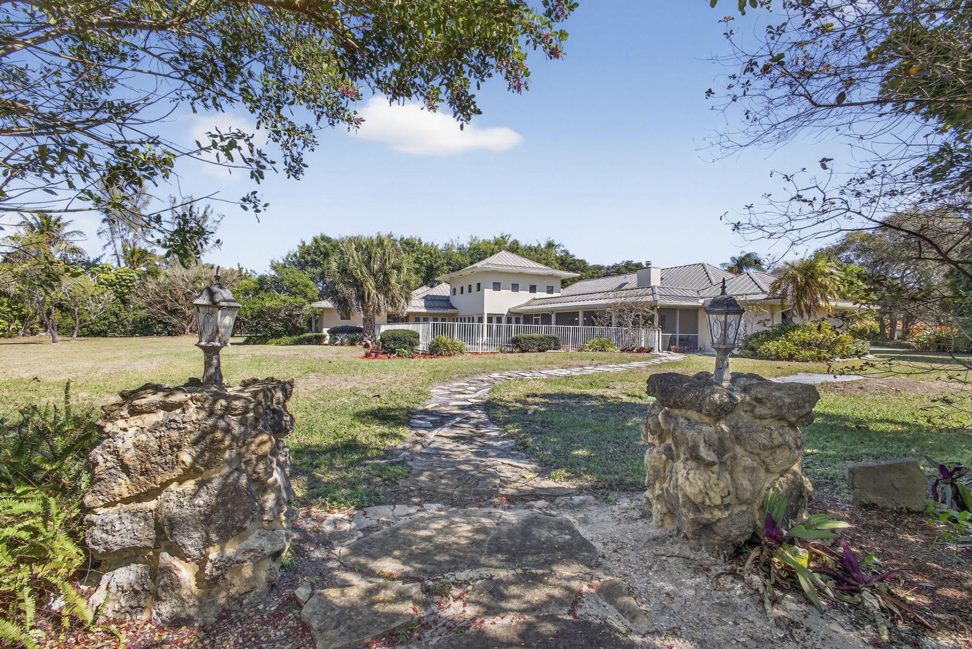 5564 Whirlaway Road, Palm Beach Gardens, FL 33418 Photo