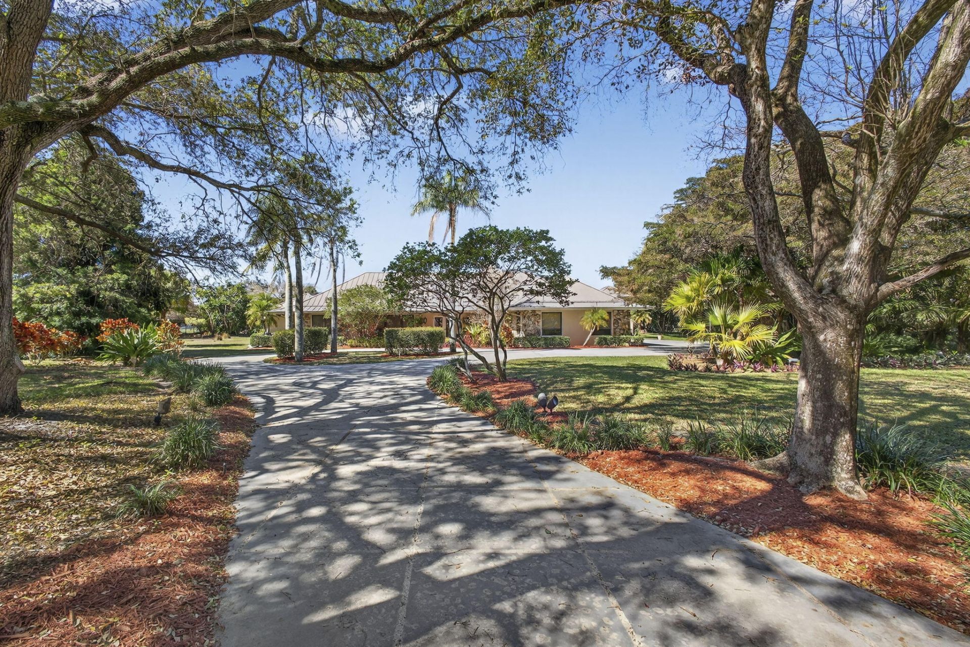 5564 Whirlaway Road, Palm Beach Gardens, FL 33418 Photo