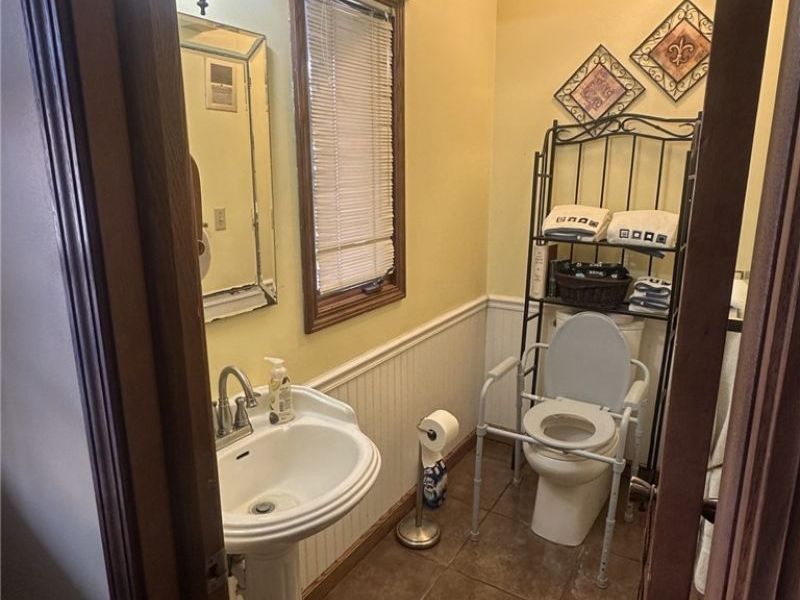 2695 Ash Meadows Boulevard, Zanesville, OH 43701 Photo 17