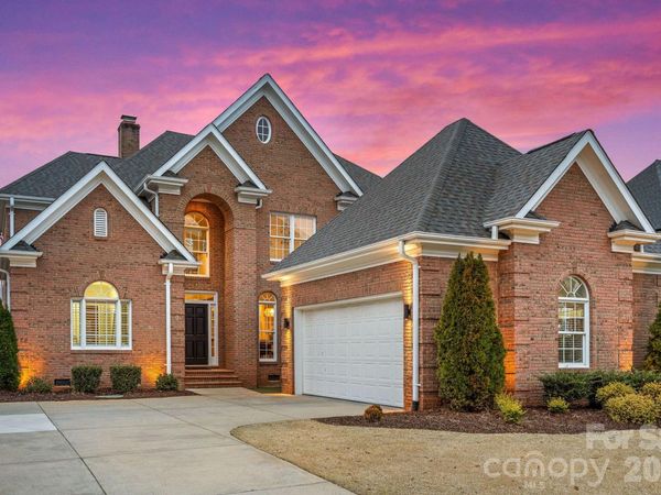 7604 Windaliere Drive, Cornelius, NC 28031