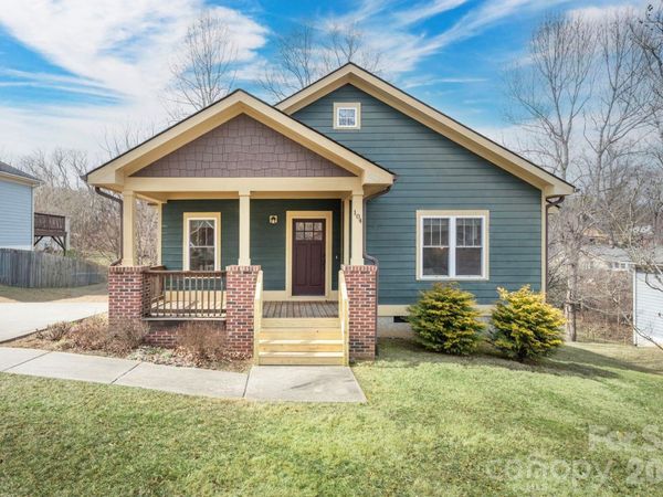 104 Estelle Park Drive, Asheville, NC 28806