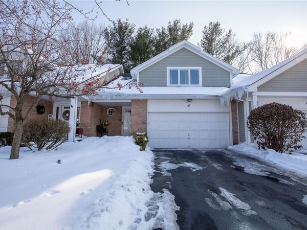 47 Running Brook Lane, Rochester, NY 14626