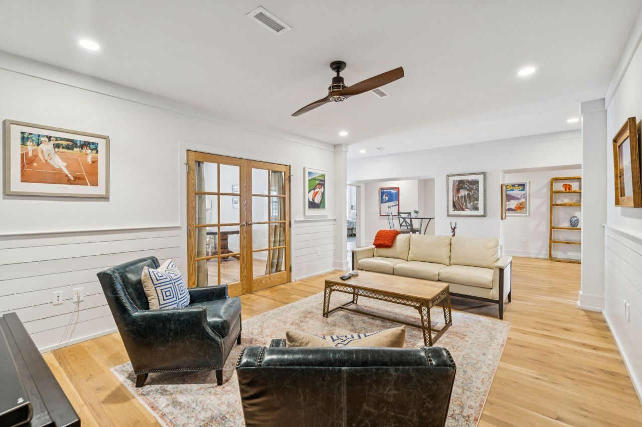 241 E Bay Street Photo 68