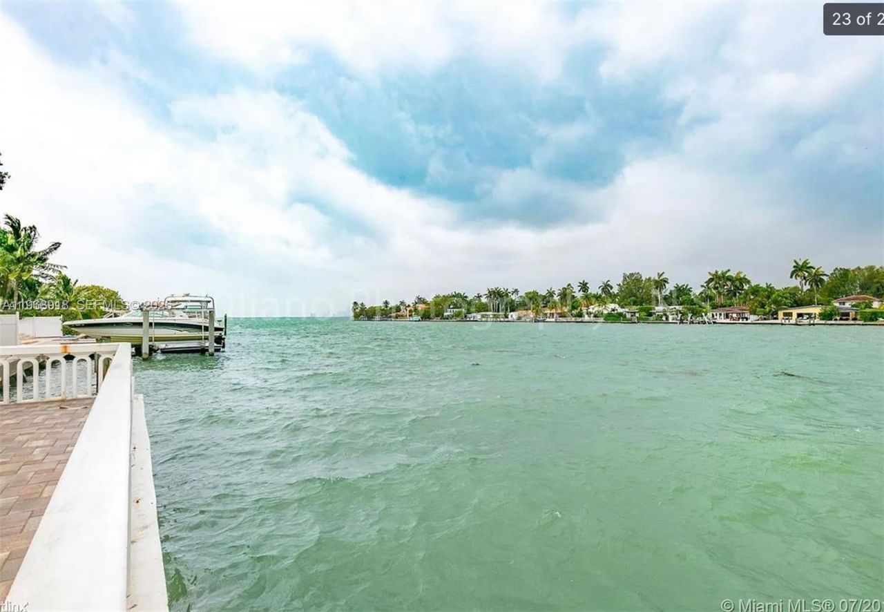 1455 N Treasure Dr, Unit PH A, North Bay Village, FL 33141 Photo