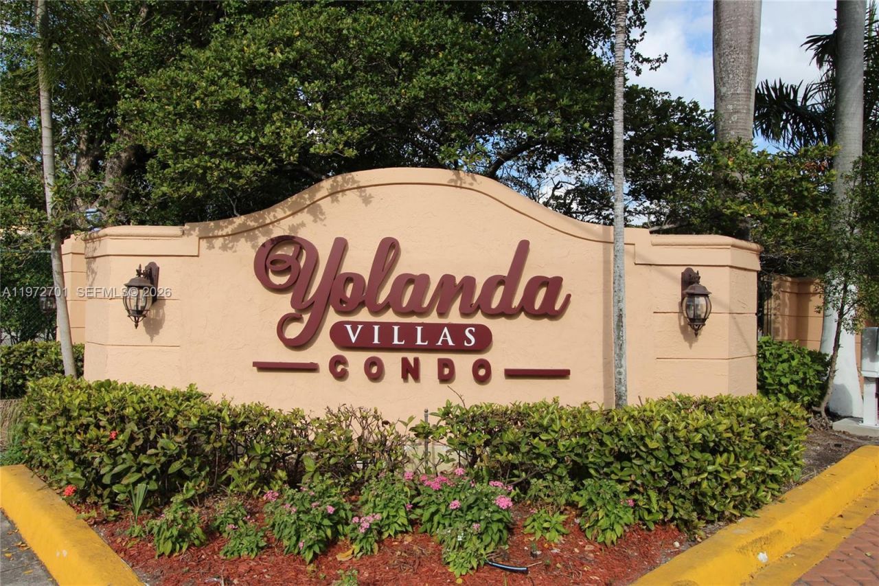 801 NW 47th Ave, Unit 121W, Miami, FL 33126 Photo