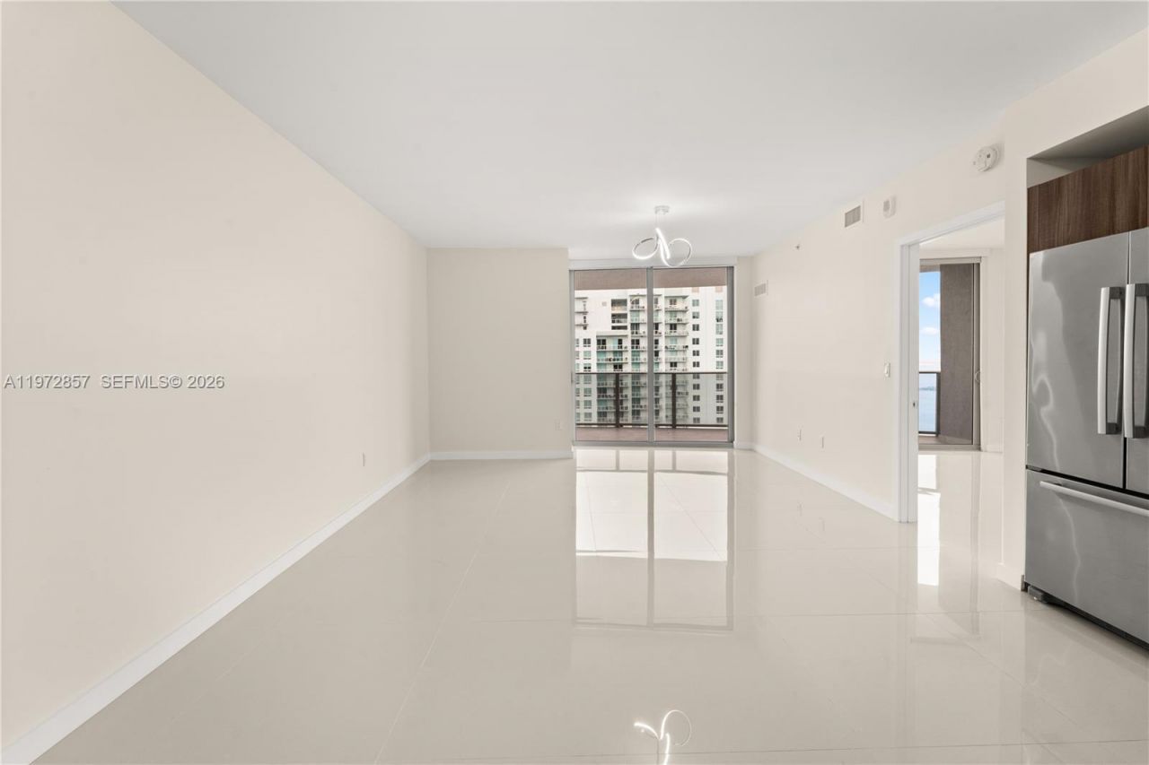 488 NE 18th St , Unit 4703, Miami, FL 33132 Photo