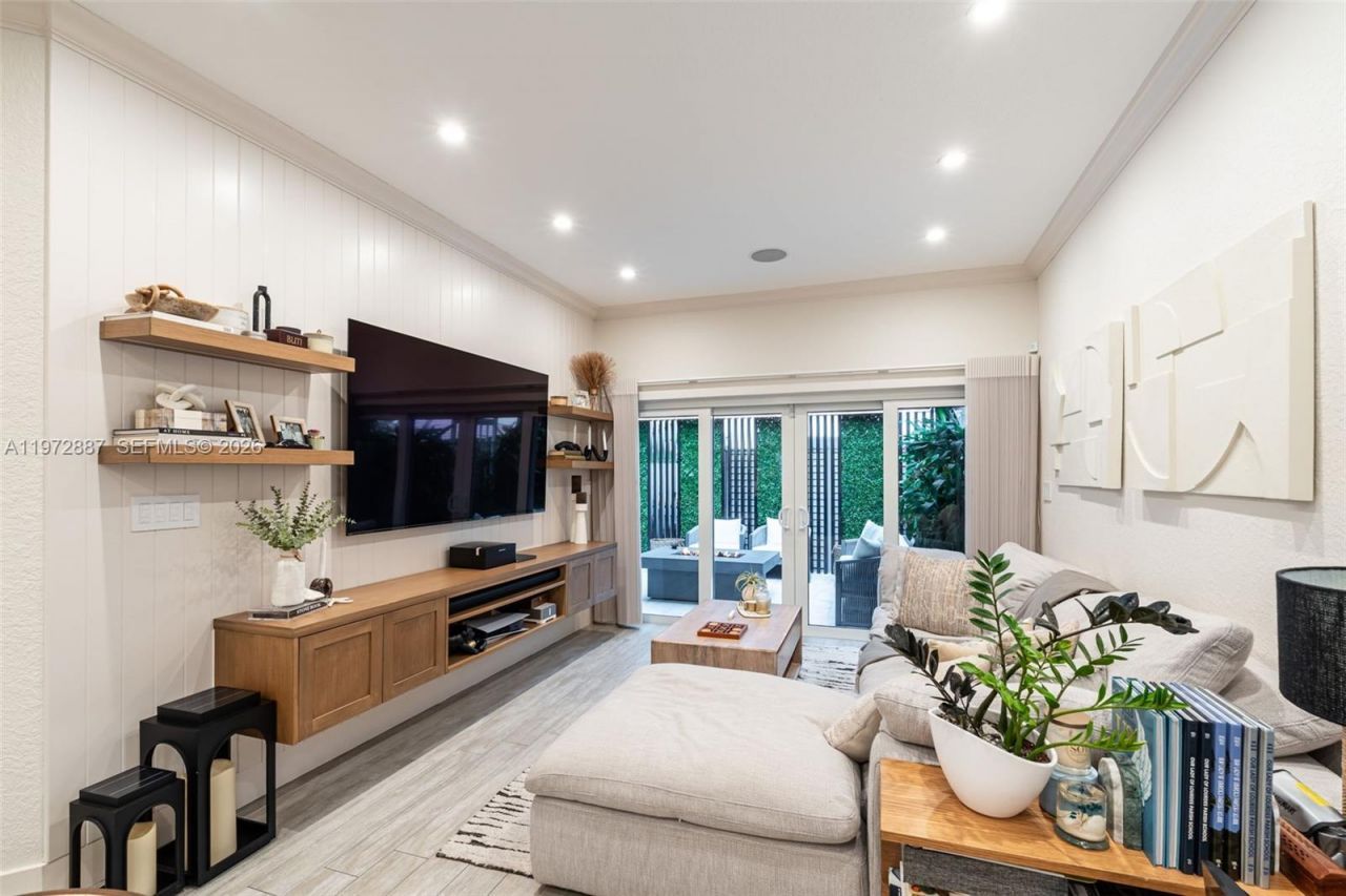 13335 SW 118th Pass , Miami, FL 33186 Photo