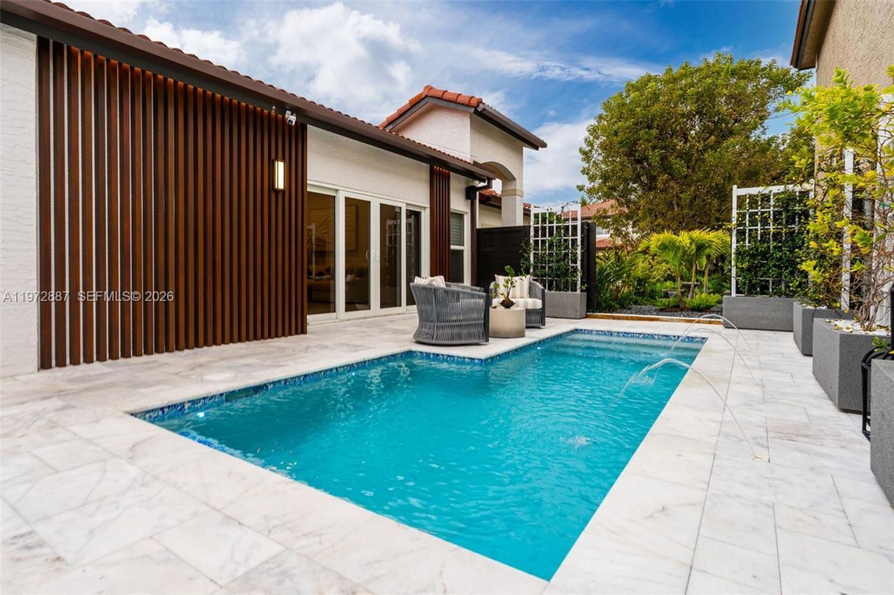 13335 SW 118th Pass , Miami, FL 33186 Photo