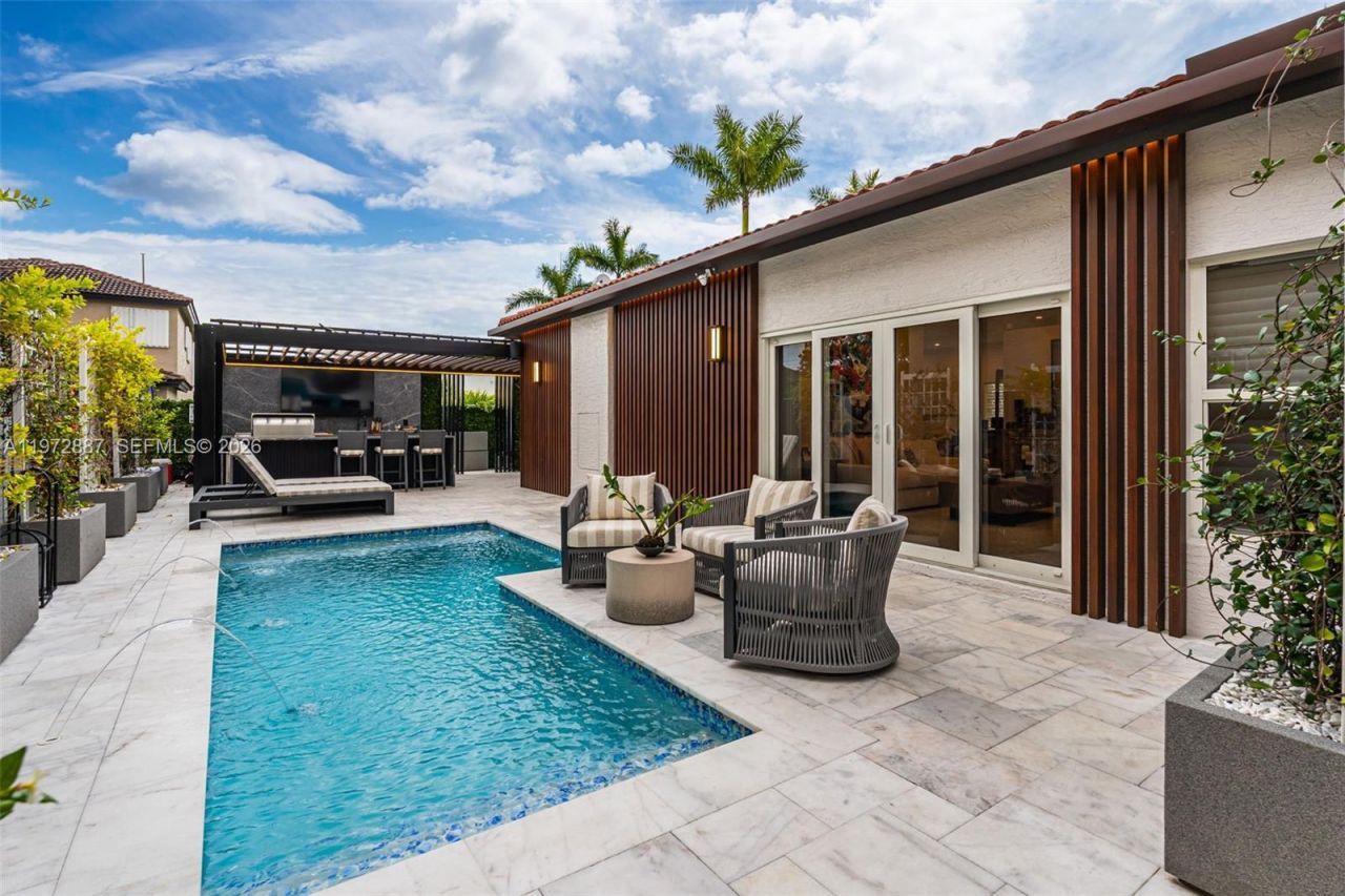 13335 SW 118th Pass , Miami, FL 33186 Photo