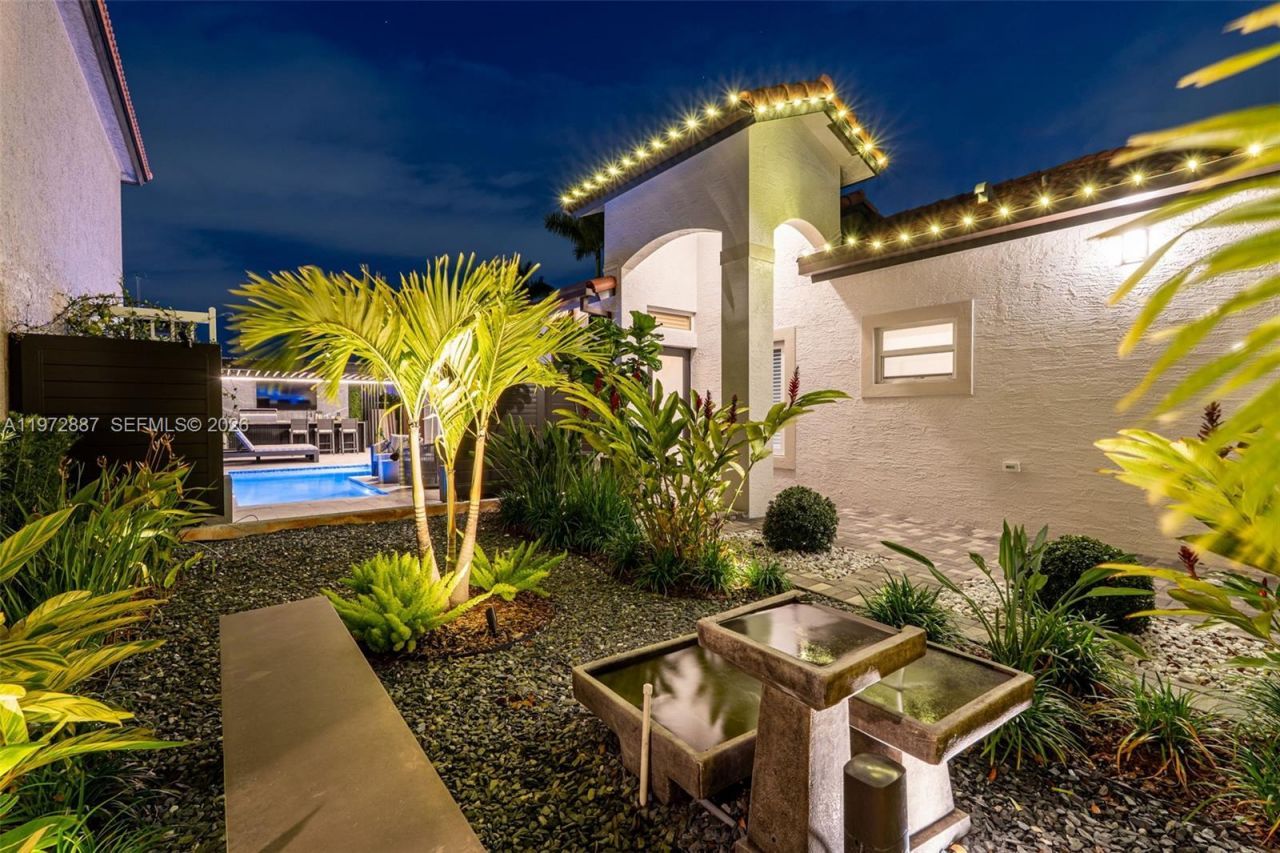 13335 SW 118th Pass , Miami, FL 33186 Photo