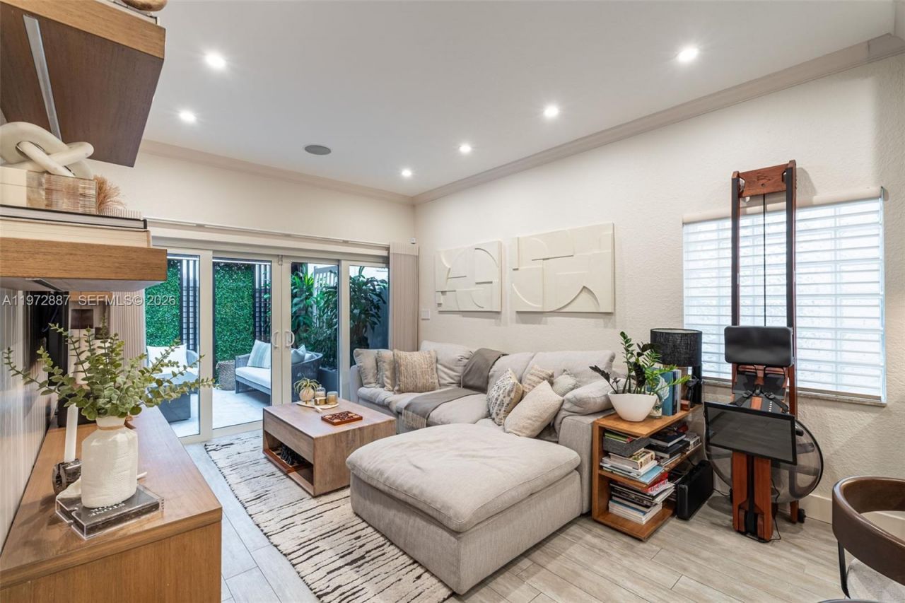 13335 SW 118th Pass , Miami, FL 33186 Photo