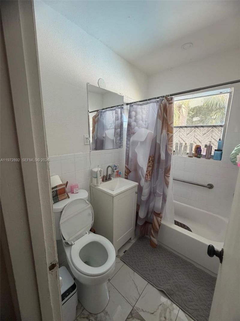 331 NW 39th Ave, Unit 1, Lauderhill, FL 33311 Photo