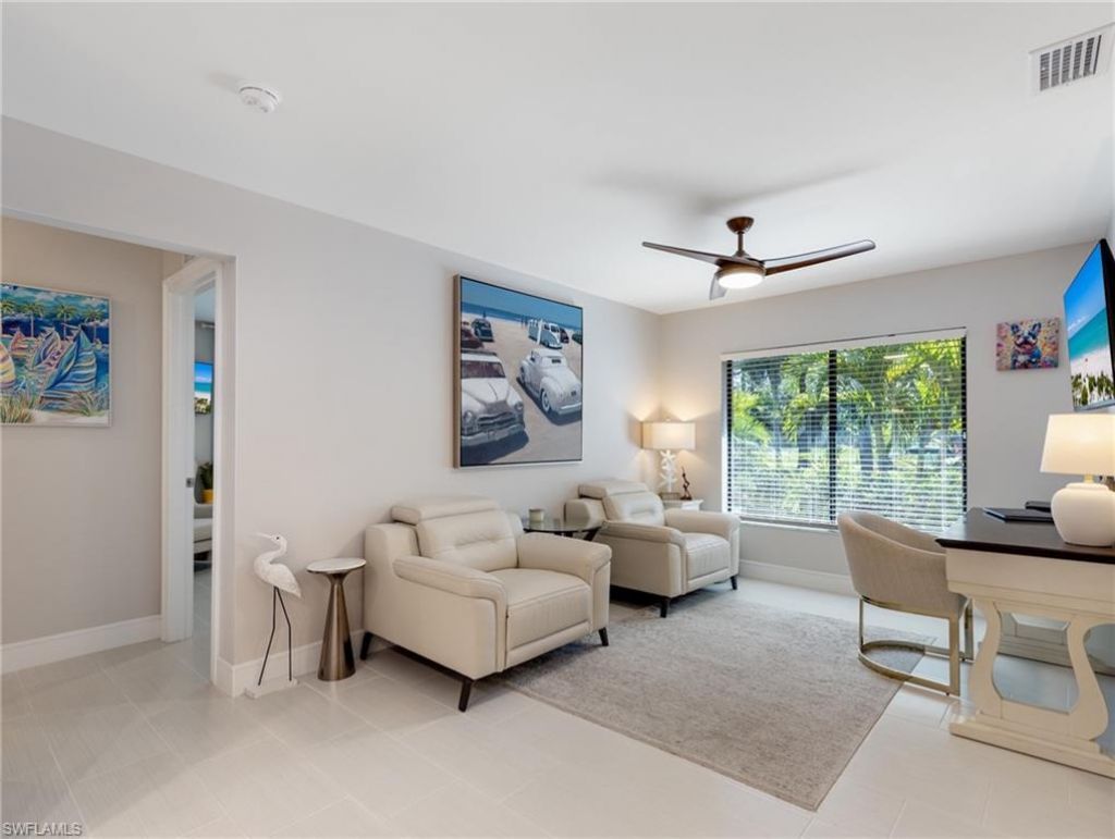 7337 Lake Dr, Fort Myers, FL 33908 Photo
