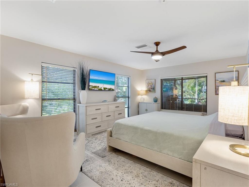 7337 Lake Dr, Fort Myers, FL 33908 Photo