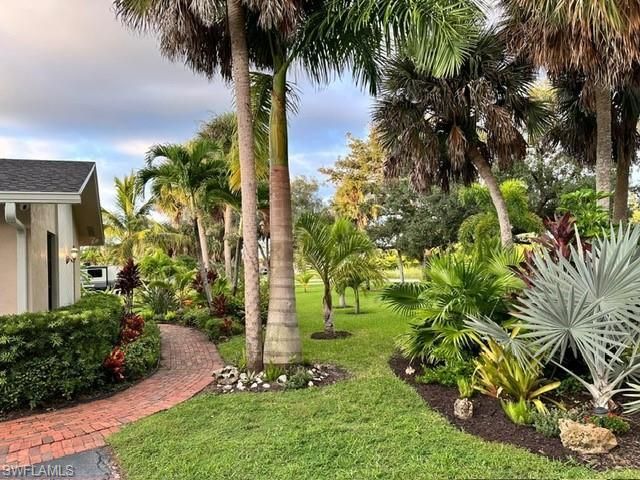 7337 Lake Dr, Fort Myers, FL 33908 Photo