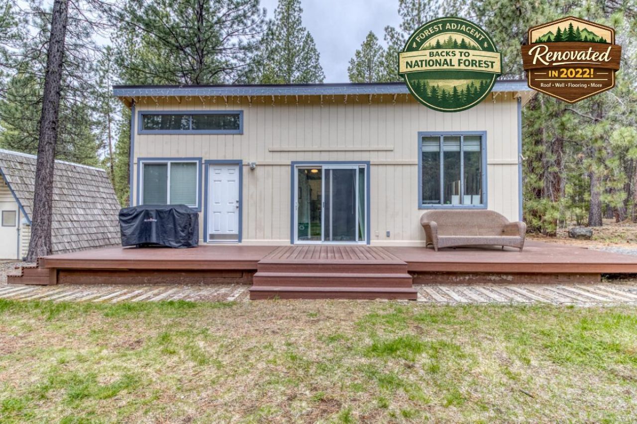 16811 Covina Road, Bend, OR 97707 Main Photo