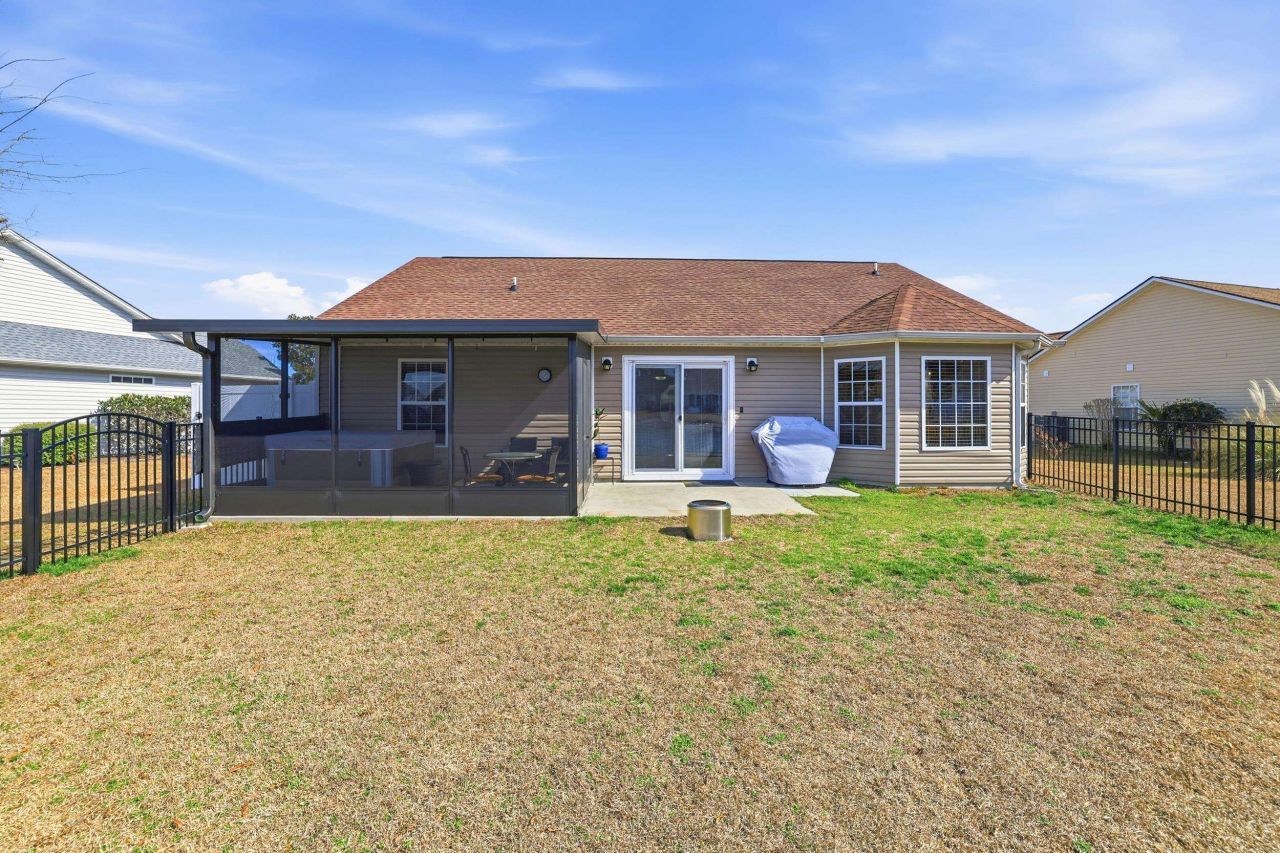 815 Sultana Dr. Photo 26