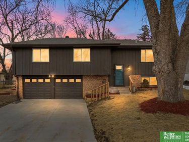 6512 S 139 Avenue Circle, Omaha, NE 68137