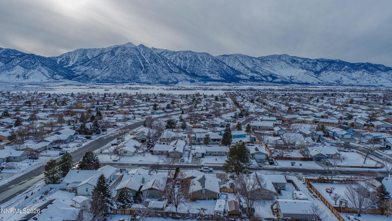 743 Lyell Way, Gardnerville, NV 89460 Photo