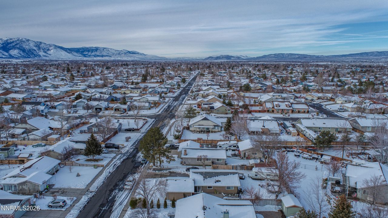 743 Lyell Way, Gardnerville, NV 89460 Photo