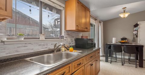 743 Lyell Way, Gardnerville, NV 89460 Photo