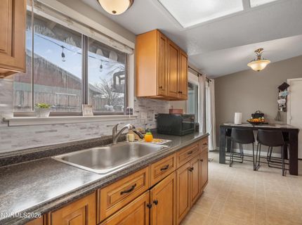 743 Lyell Way, Gardnerville, NV 89460 Photo