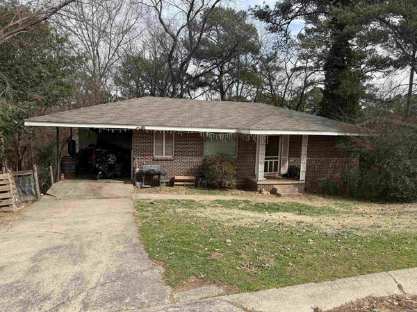 16 Rosemont Drive, Little Rock, AR 72204