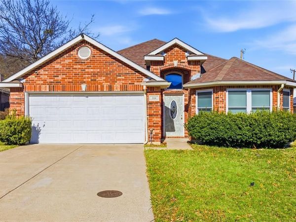 1114 San Miguel Drive , Duncanville, TX 75137