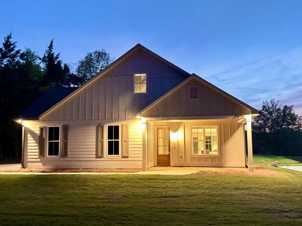 395 King Road, Belden, MS 38826