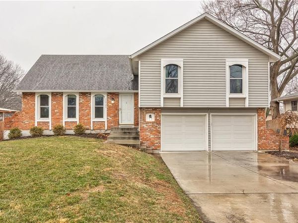 12721 W 100th Street, Lenexa, KS 66215