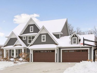 4233 Halstead Bay Alcove, Minnetrista, MN 55331