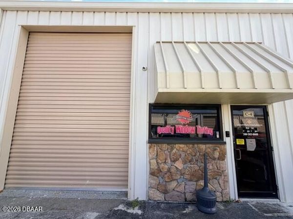 1725 S Nova Road, Unit C4, South Daytona, FL 32119