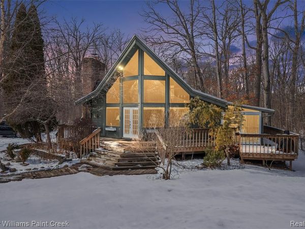 7358 Porter Road, Grand Blanc Twp, MI 48439