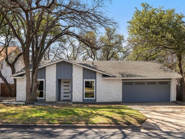 4305 Yucatan LN, Austin, TX 78727