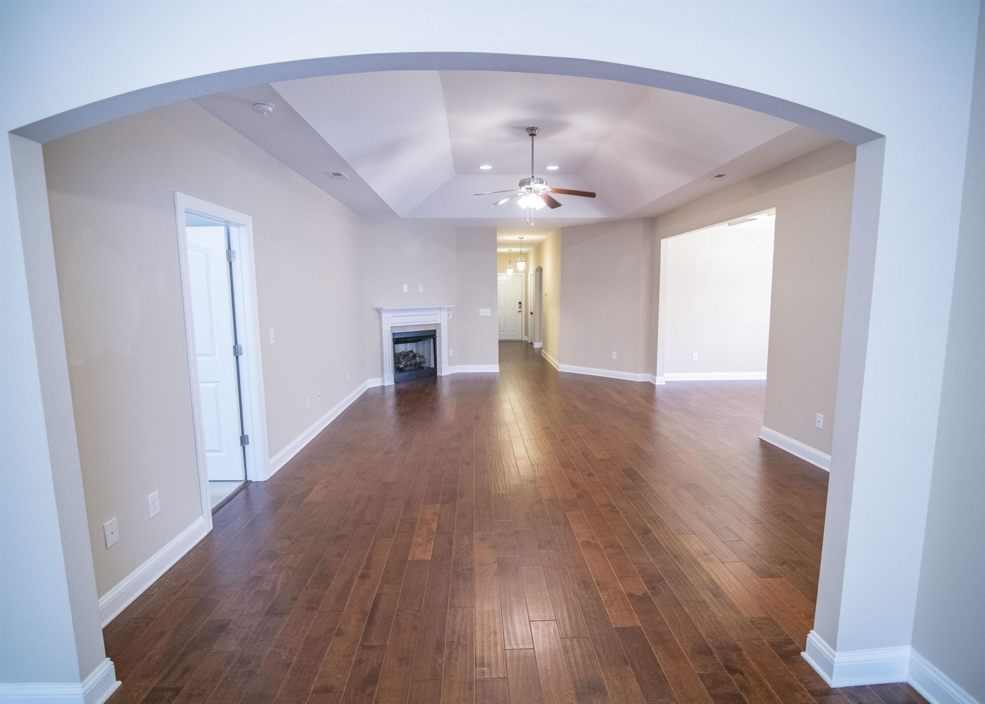 436 Arlington Circle Photo 14