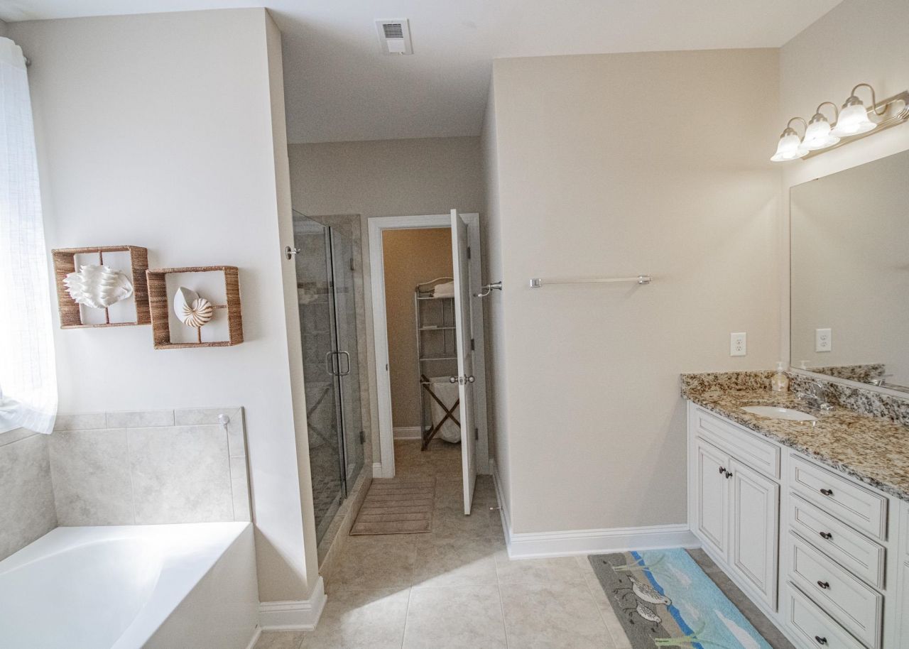 436 Arlington Circle Photo 19