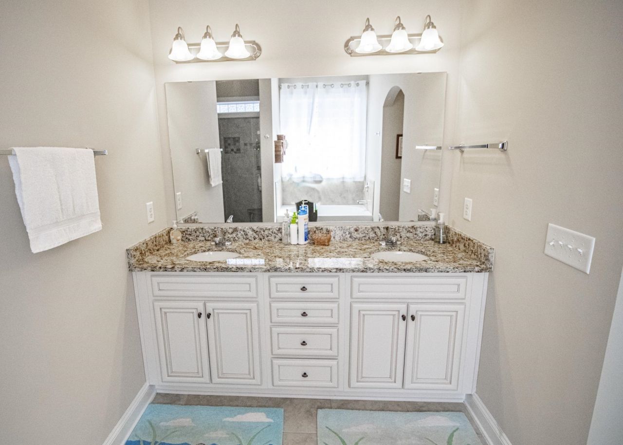 436 Arlington Circle Photo 20