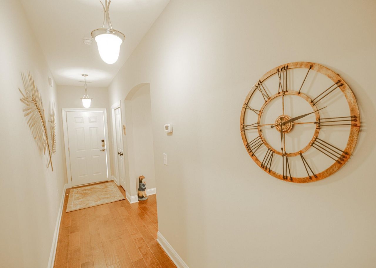 436 Arlington Circle Photo 25