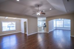 436 Arlington Circle photo 4