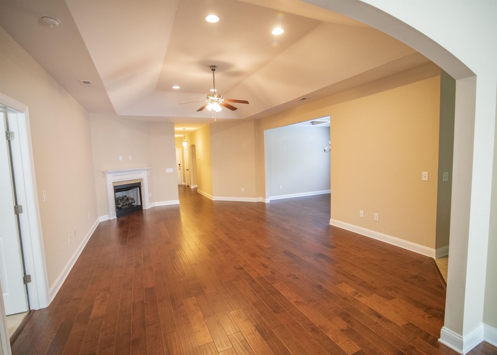 436 Arlington Circle Photo 5