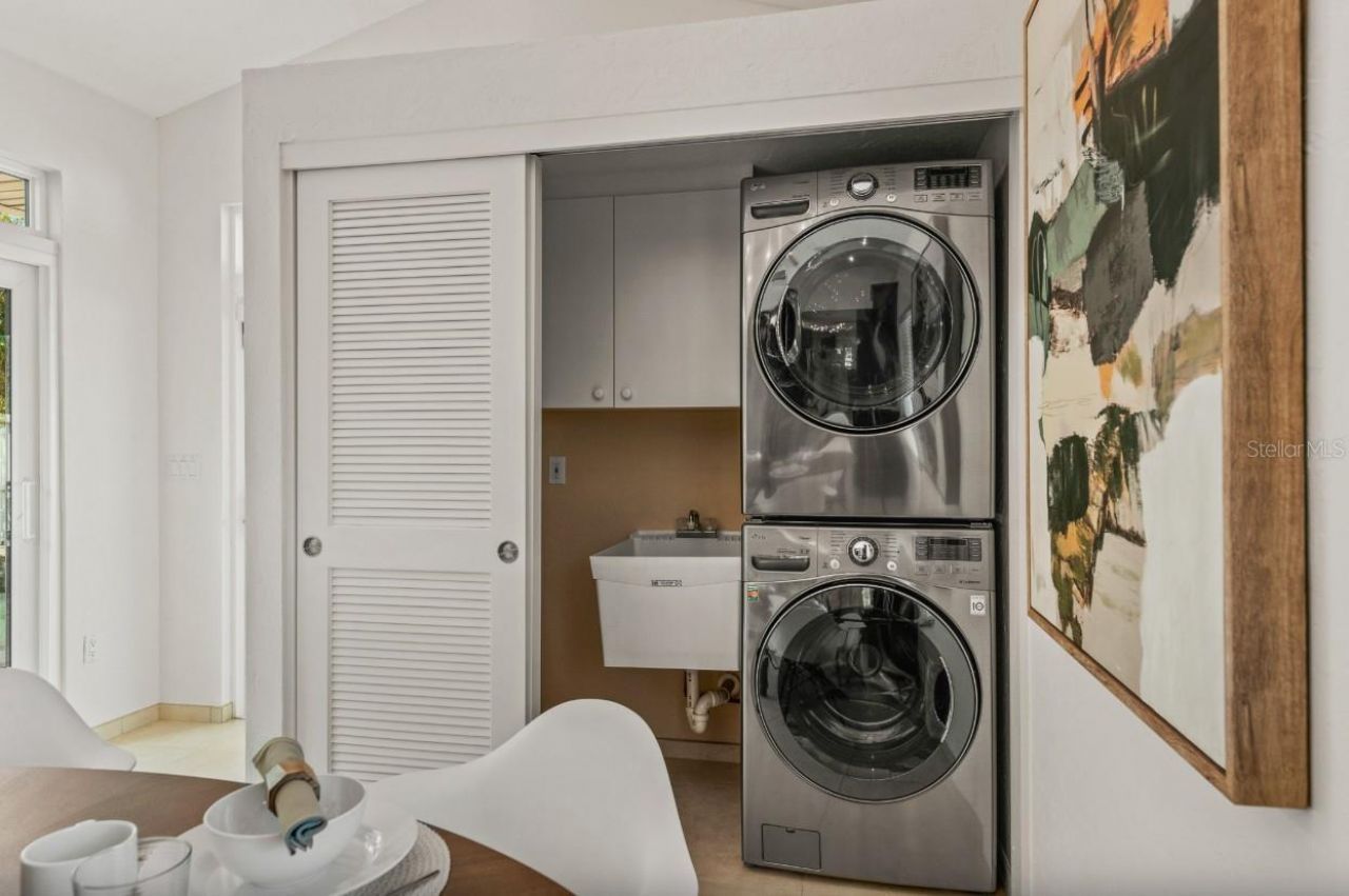 140 S Blvd Of The Presidents, Sarasota, FL 34236 Photo