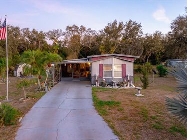 1381 SE LAKE RD , ARCADIA, FL 34266