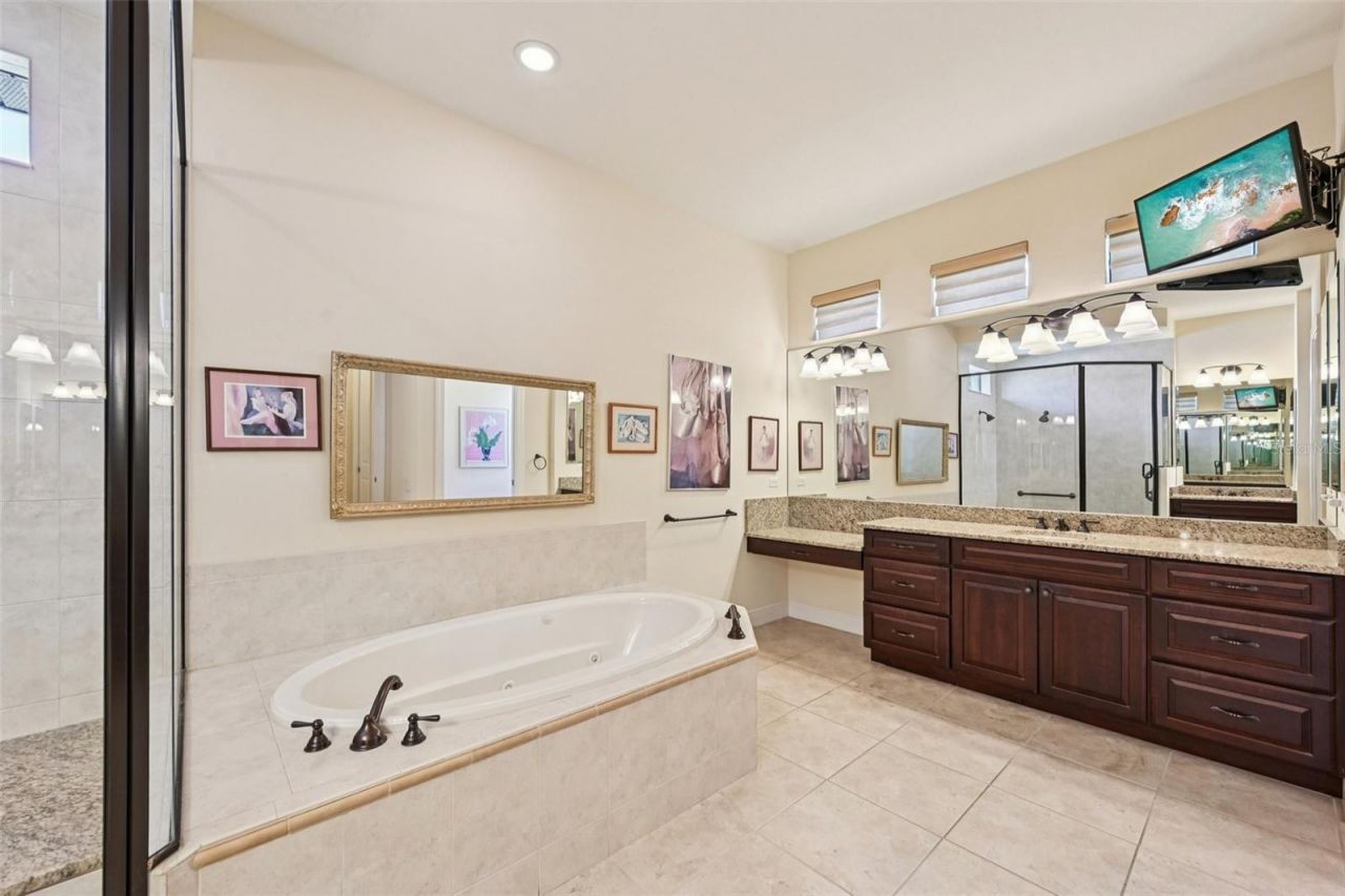 508 Mast Drive, Bradenton, FL 34208 Photo