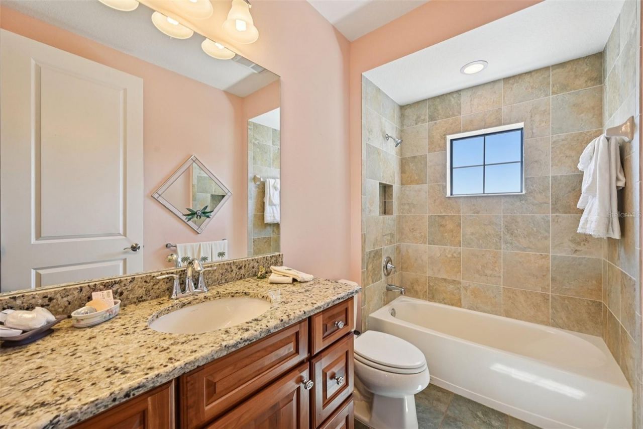 508 Mast Drive, Bradenton, FL 34208 Photo