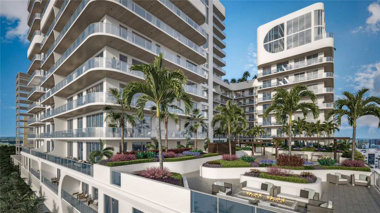 430 N Tamiami Trail, Unit 1701, Sarasota, FL 34236 Photo