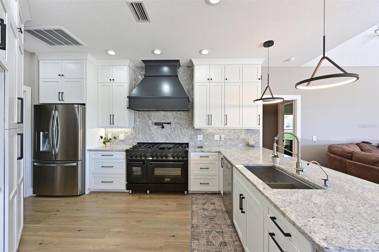 12246 Clubhouse Drive, Lakewood Ranch, FL 34202 Photo