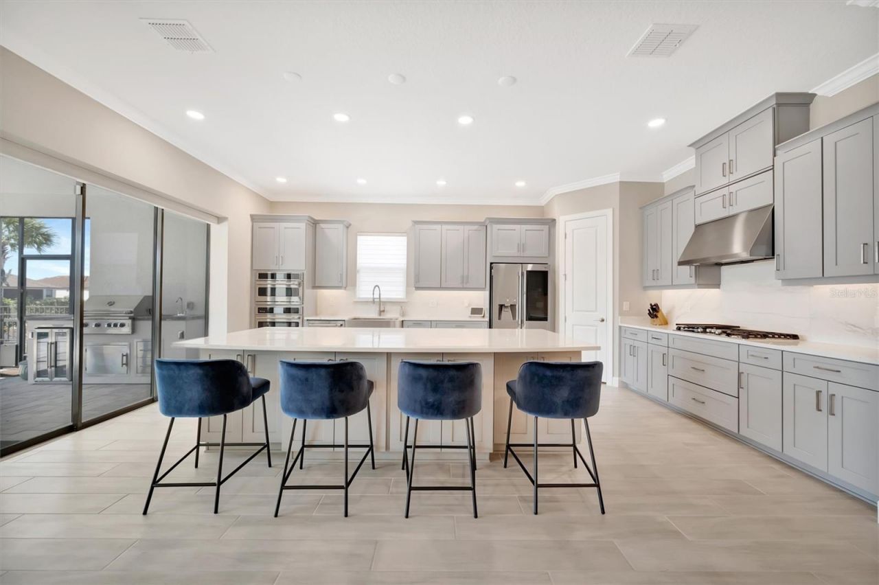 5505 Caserta Court, Palmetto, FL 34221 Photo