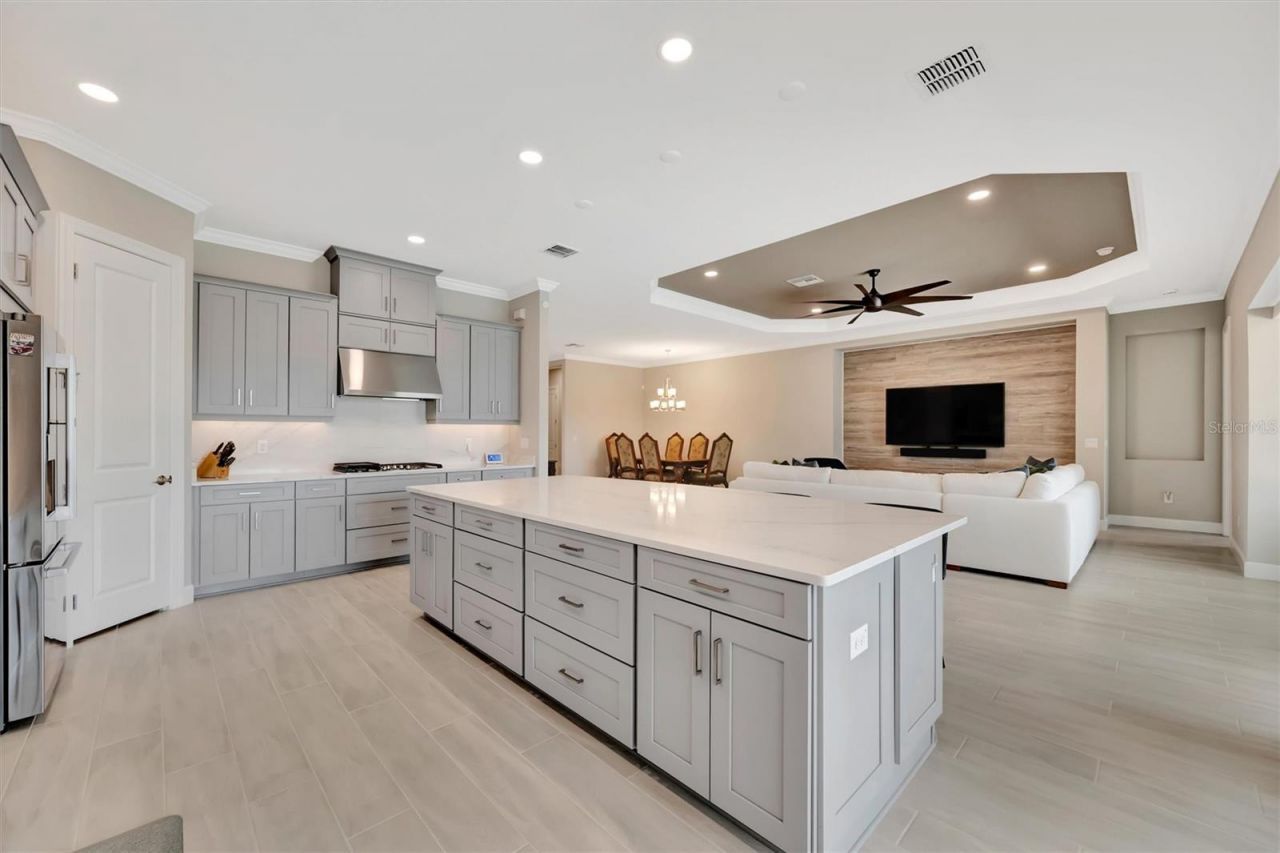 5505 Caserta Court, Palmetto, FL 34221 Photo