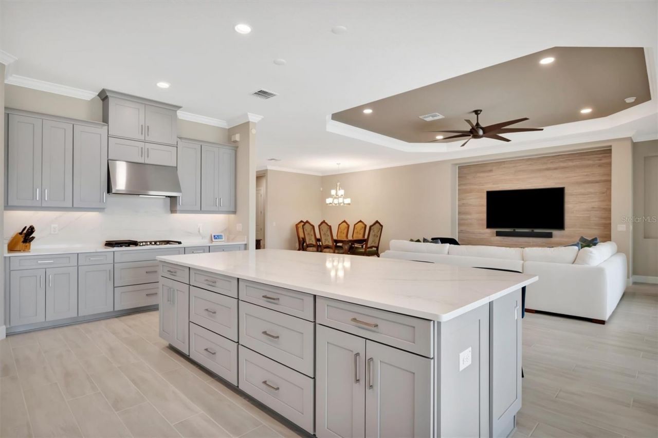 5505 Caserta Court, Palmetto, FL 34221 Photo