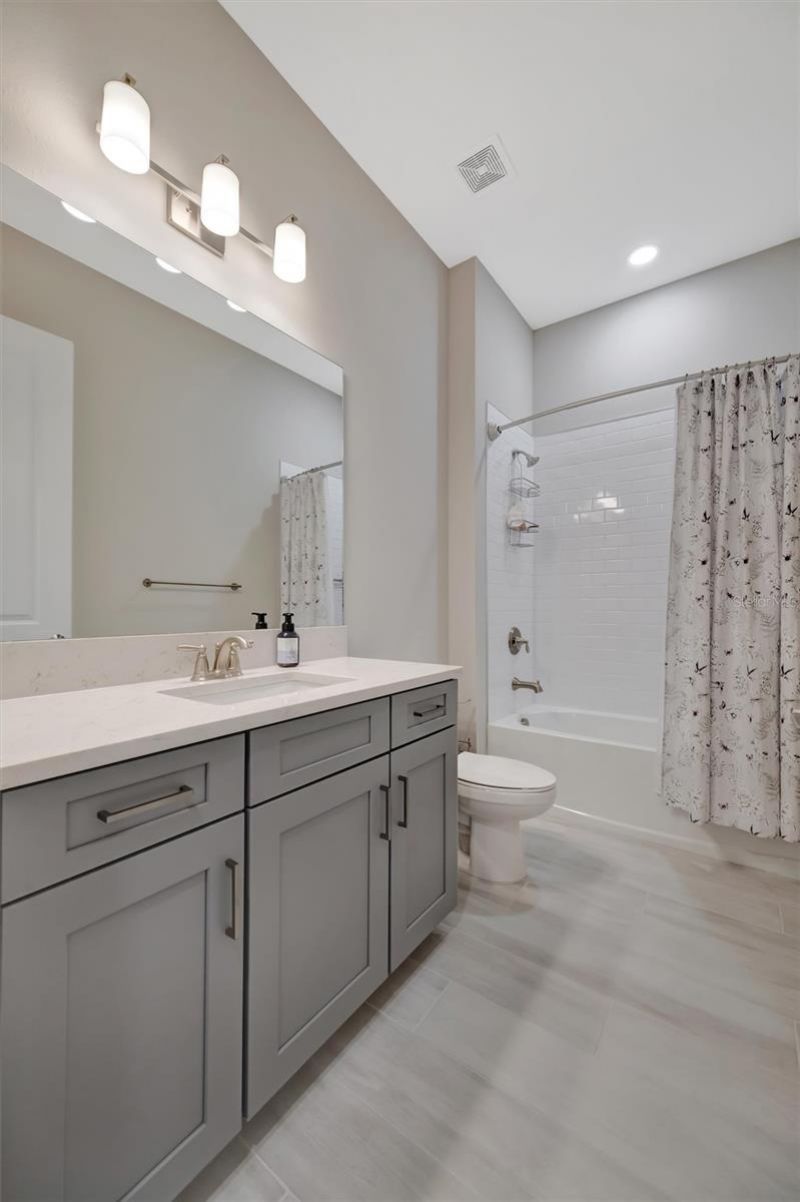 5505 Caserta Court, Palmetto, FL 34221 Photo